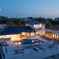 mansion